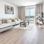 شقة Jg5.4a- Modern With Views ماربيا