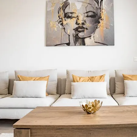 Apartment Jg54a- Modern With Views Marbella
